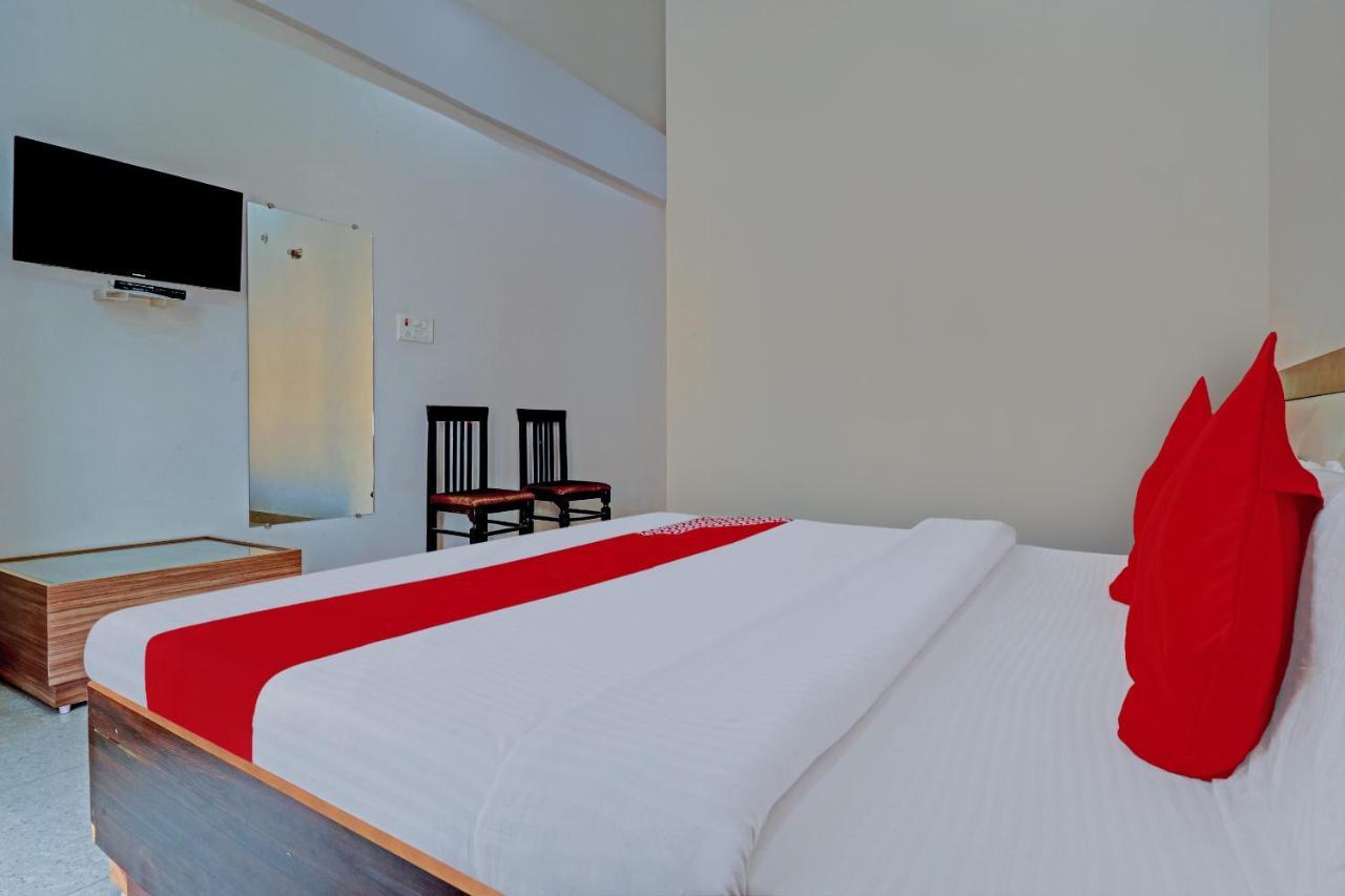 Oyo 72429 New Abhinandan Hotel Amroha Exterior foto